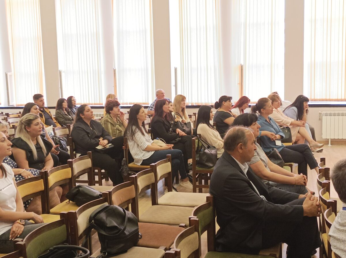 РЕГИОНАЛНА ИНФОРМАЦИОННА КАМПАНИЯ ЗА ПРЕДСТАВЯНЕ НА ДОБРИ ПРАКТИКИ РЕГИОНАЛНА ИНФОРМАЦИОННА КАМПАНИЯ ЗА ПРЕДСТАВЯНЕ НА ДОБРИ ПРАКТИКИ