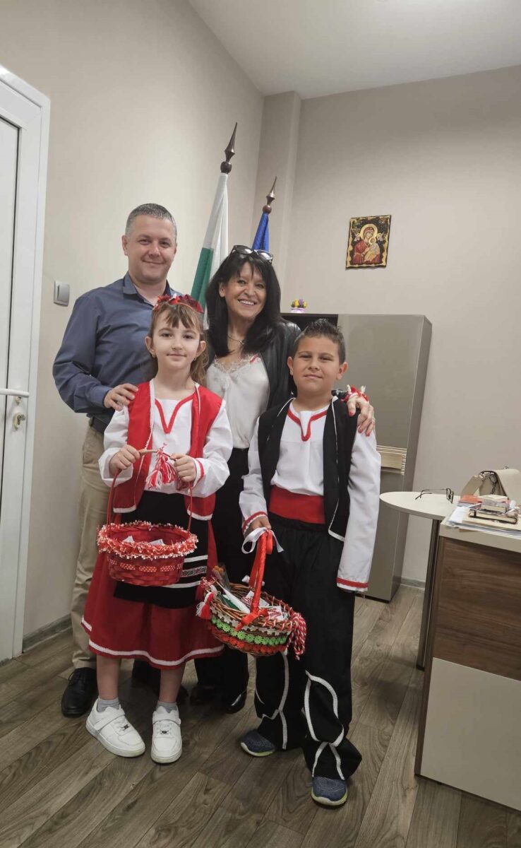 Честита Баба Марта! Честита Баба Марта!