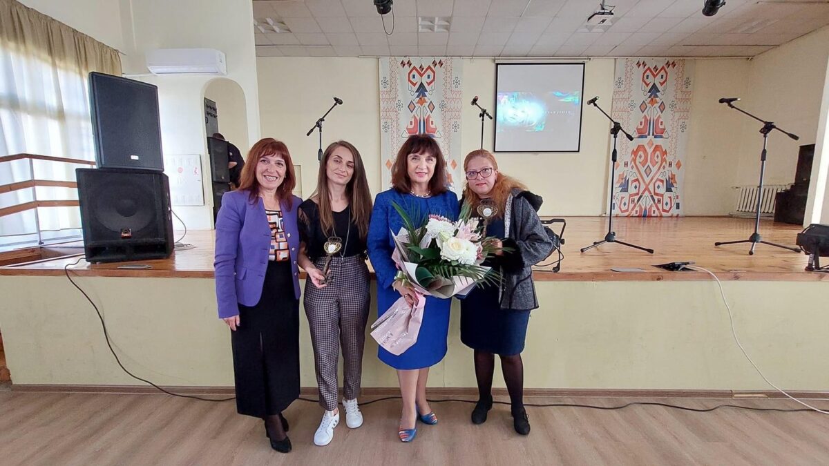 Тържествено посрещане на младите учители в София Тържествено посрещане на младите учители в София