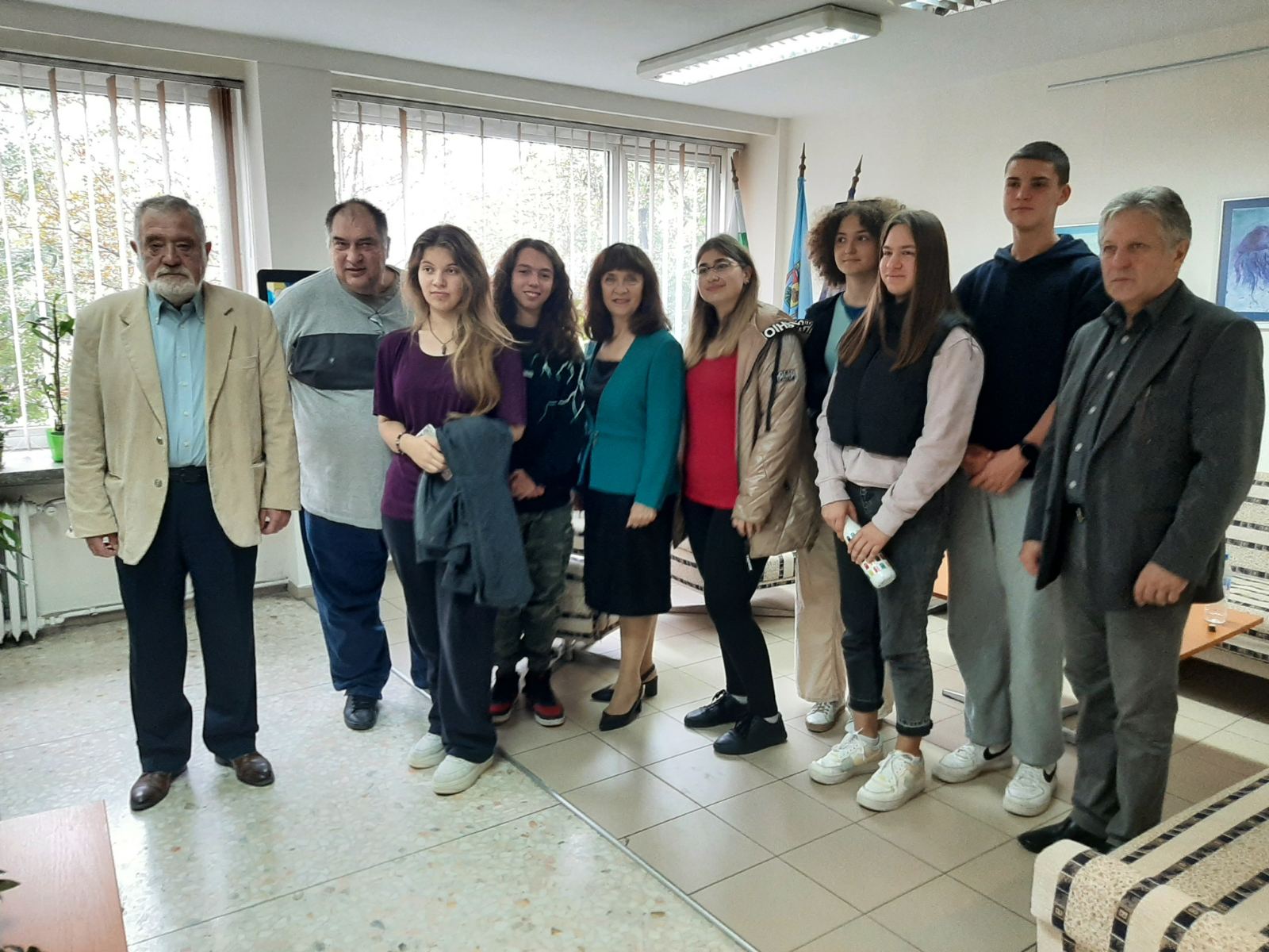 Изложба на ученици от 3 Средно училище „Марин Дринов“ Изложба на ученици от 3 Средно училище „Марин Дринов“