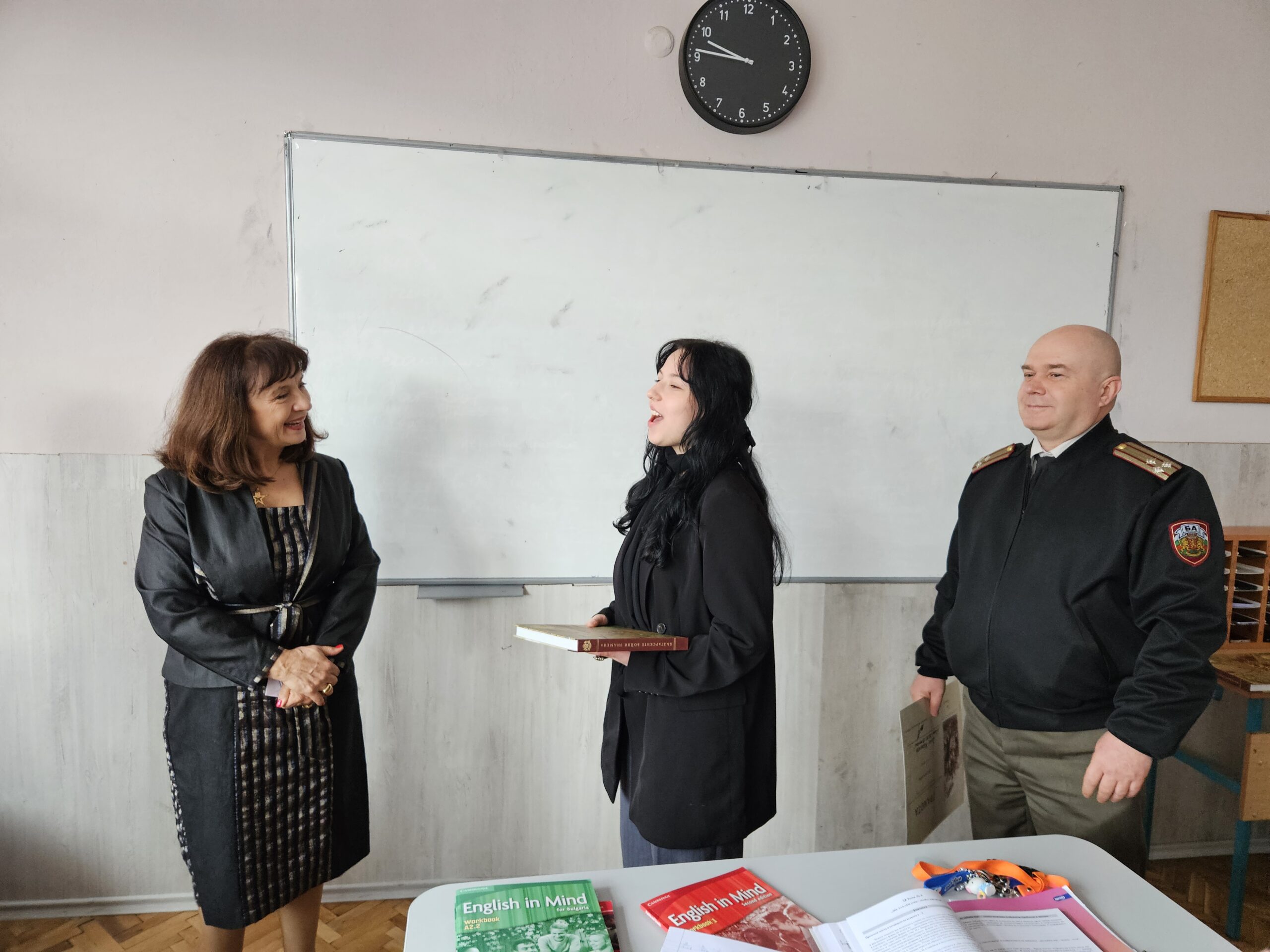 Национален ученически конкурс „Наследник съм на…“ посветен на 110 г. от Балканските войни Национален ученически конкурс „Наследник съм на…“ посветен на 110 г. от Балканските войни
