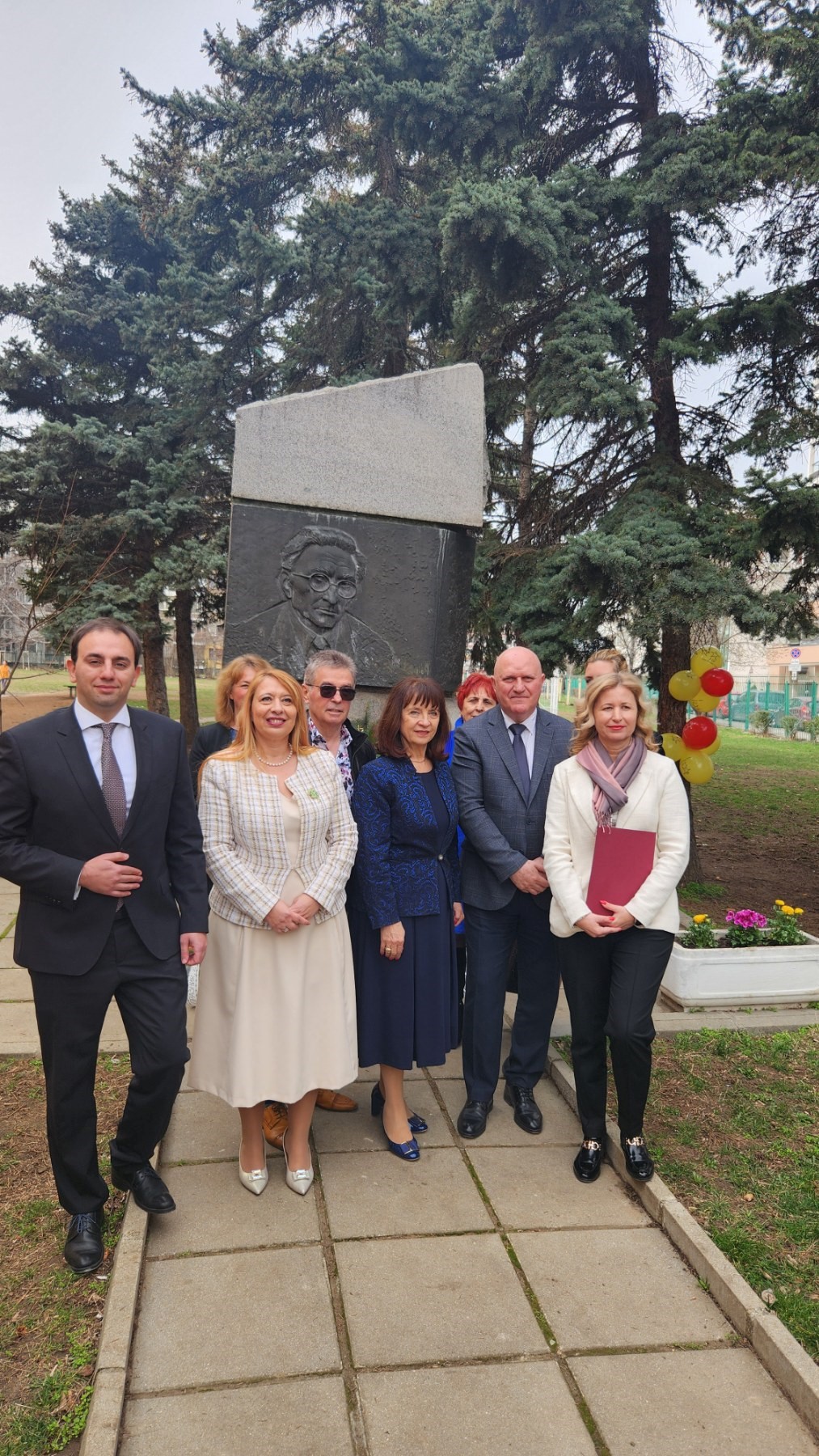 Патронен празник на 2. СУ „Акад. Емилиян Станев“ Патронен празник на 2. СУ „Акад. Емилиян Станев“