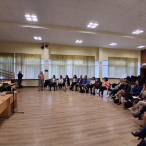 Началникът на РУО – София-град проведе девет работни срещи с всички директори на столичните училища Началникът на РУО – София-град проведе девет работни срещи с всички директори на столичните училища