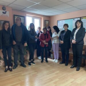 Изложба с творби на учители "Да пребъде..." Изложба с творби на учители "Да пребъде..."