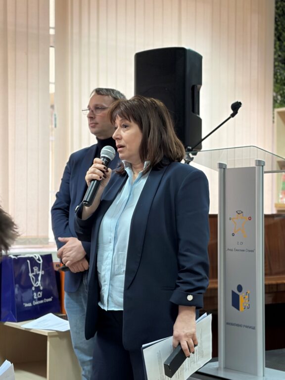 Открита практика: Среща с омбудсмана на Република България – урок по активно гражданство във 2. СУ "Акад. Емилиян Станев" Открита практика: Среща с омбудсмана на Република България – урок по активно гражданство във 2. СУ "Акад. Емилиян Станев"