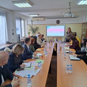 Началникът на РУО – София-град обсъди с представители на всички столични райони план-приема за следващата учебна година Началникът на РУО – София-град обсъди с представители на всички столични райони план-приема за следващата учебна година