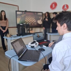 Заместник-министър и началникът на РУО – София-град откриха STEM център в 29. СУ Заместник-министър и началникът на РУО – София-град откриха STEM център в 29. СУ