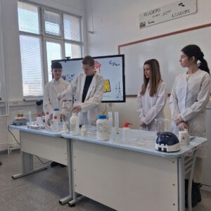 Заместник-министър и началникът на РУО – София-град откриха STEM център в 29. СУ Заместник-министър и началникът на РУО – София-град откриха STEM център в 29. СУ