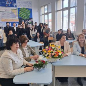 Заместник-министър и началникът на РУО – София-град откриха STEM център в 29. СУ Заместник-министър и началникът на РУО – София-град откриха STEM център в 29. СУ