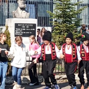 Добра практика в 137. СУ „Ангел Кънчев“: „Седмица на българското“ Добра практика в 137. СУ „Ангел Кънчев“: „Седмица на българското“