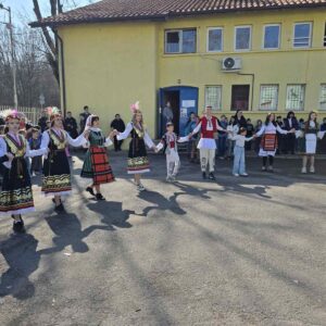 Добра практика в 137. СУ „Ангел Кънчев“: „Седмица на българското“ Добра практика в 137. СУ „Ангел Кънчев“: „Седмица на българското“