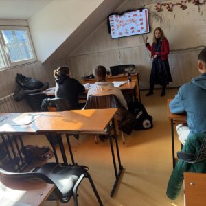 Добра практика в ПГХВТ “Проф. д-р Георги Павлов”: Открит урок с 11 Б и 11 В клас Добра практика в ПГХВТ “Проф. д-р Георги Павлов”: Открит урок с 11 Б и 11 В клас