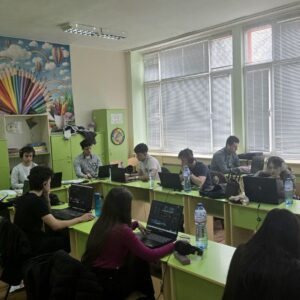 Д-р Лилова бе специален гост на Националното състезание по информационни технологии в Благоевград Д-р Лилова бе специален гост на Националното състезание по информационни технологии в Благоевград