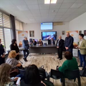 Официално начало на Проект „Да върнем бъдещето им обратно“ на РУО – София-град Официално начало на Проект „Да върнем бъдещето им обратно“ на РУО – София-град