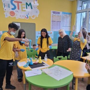 Началникът на РУО – София-град откри новия STEM център в 113.СУ Началникът на РУО – София-град откри новия STEM център в 113.СУ