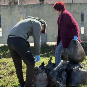 Добра практика в 94 СУ „Димитър Страшимиров“ – гр. София - „Учебна компания като мост между теорията и реалния бизнес“ Добра практика в 94 СУ „Димитър Страшимиров“ – гр. София - „Учебна компания като мост между теорията и реалния бизнес“