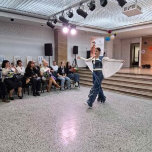 Млади таланти преобразиха София в столица на модата по време на национално състезание Млади таланти преобразиха София в столица на модата по време на национално състезание