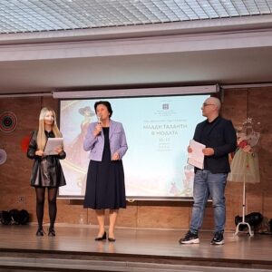 Млади таланти преобразиха София в столица на модата по време на национално състезание Млади таланти преобразиха София в столица на модата по време на национално състезание