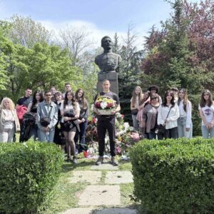 Столичните училища отбелязват 150 години от Априлското въстание Столичните училища отбелязват 150 години от Априлското въстание
