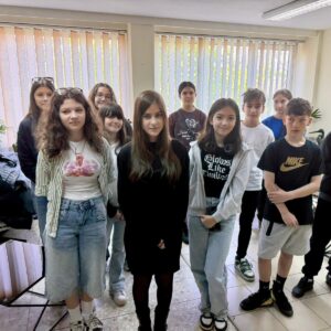 Изложба, посветена на стогодишнината от създаването на столичното 104. ОУ „Захари Стоянов“ Изложба, посветена на стогодишнината от създаването на столичното 104. ОУ „Захари Стоянов“