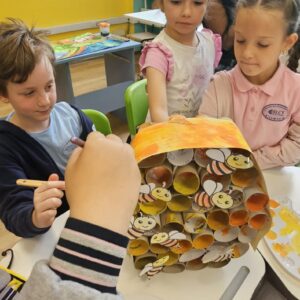 Добра практика в 88.СУ "Димитър Попниколов" - Мрежа 1 - Открит, интердисциплинарен СТЕМ урок по проект „Инженерство за живот – как STEM помага на пчелите" Добра практика в 88.СУ "Димитър Попниколов" - Мрежа 1 - Открит, интердисциплинарен СТЕМ урок по проект „Инженерство за живот – как STEM помага на пчелите"