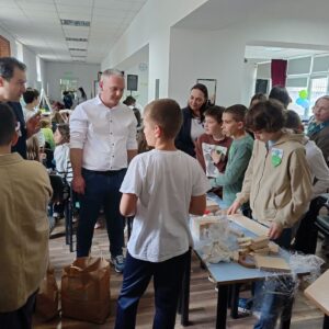 Добра практика в Национална природо-математическа гимназия "Академик Любомир Чакалов" - „Един клас – един отбор“ Добра практика в Национална природо-математическа гимназия "Академик Любомир Чакалов" - „Един клас – един отбор“