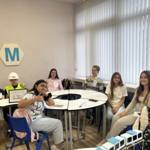Добра практика в 10. СУ "Теодор Траянов" - "Умен и устойчив град" Добра практика в 10. СУ "Теодор Траянов" - "Умен и устойчив град"