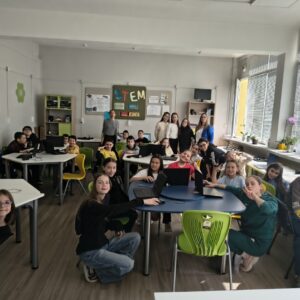Добра практика в 79. СУ „Индира Ганди“ - Детски приказки чрез съвременни технологии: сътворяване с изкуствен интелект и ученическо менторство Добра практика в 79. СУ „Индира Ганди“ - Детски приказки чрез съвременни технологии: сътворяване с изкуствен интелект и ученическо менторство