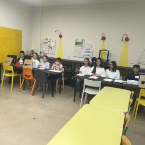 Добра практика в 10. СУ „Теодор Траянов“ - „Банка в класната стая“ – проценти, кредити и финансова грамотност чрез STEM обучение в V клас Добра практика в 10. СУ „Теодор Траянов“ - „Банка в класната стая“ – проценти, кредити и финансова грамотност чрез STEM обучение в V клас
