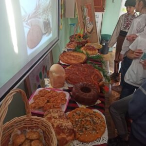 Добра практика в 17.СУ „Дамян Груев” - „ Житената питка разказва”- пътят на хляба до трапезата ни Добра практика в 17.СУ „Дамян Груев” - „ Житената питка разказва”- пътят на хляба до трапезата ни