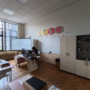 Нови хоризонти за знанието: 38. ОУ „Васил Априлов“ откри модернизиран СТЕМ център Нови хоризонти за знанието: 38. ОУ „Васил Априлов“ откри модернизиран СТЕМ център