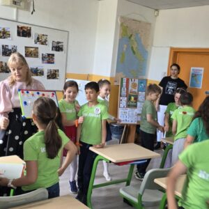 Добра практика в 17 СУ "Дамян Груев - Открити уроци по италиански език с участието на ученици и родители Добра практика в 17 СУ "Дамян Груев - Открити уроци по италиански език с участието на ученици и родители